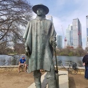 Meet your Posher, Aaron